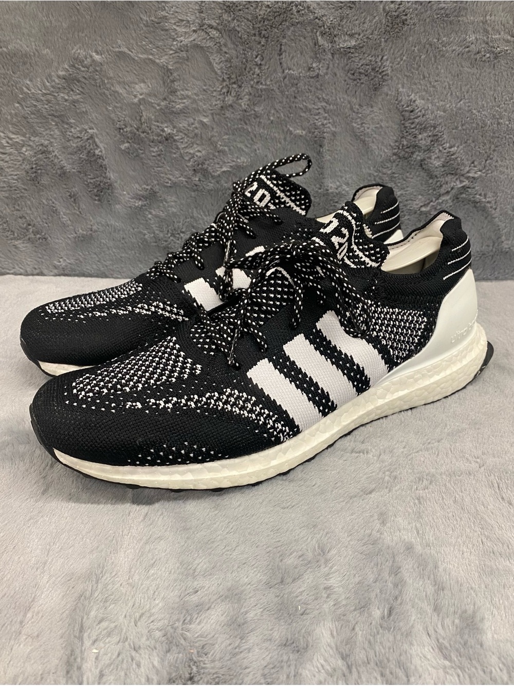 Adidas Ultraboost DNA Prime Mens Size 10.5 Black & White Shoes Oreo Trainers